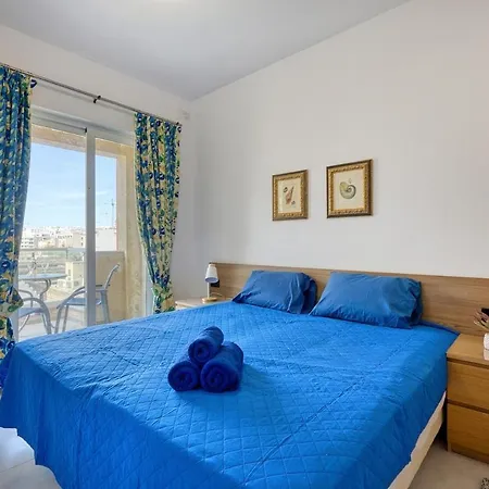 شقة 2br Steps To Seafront *